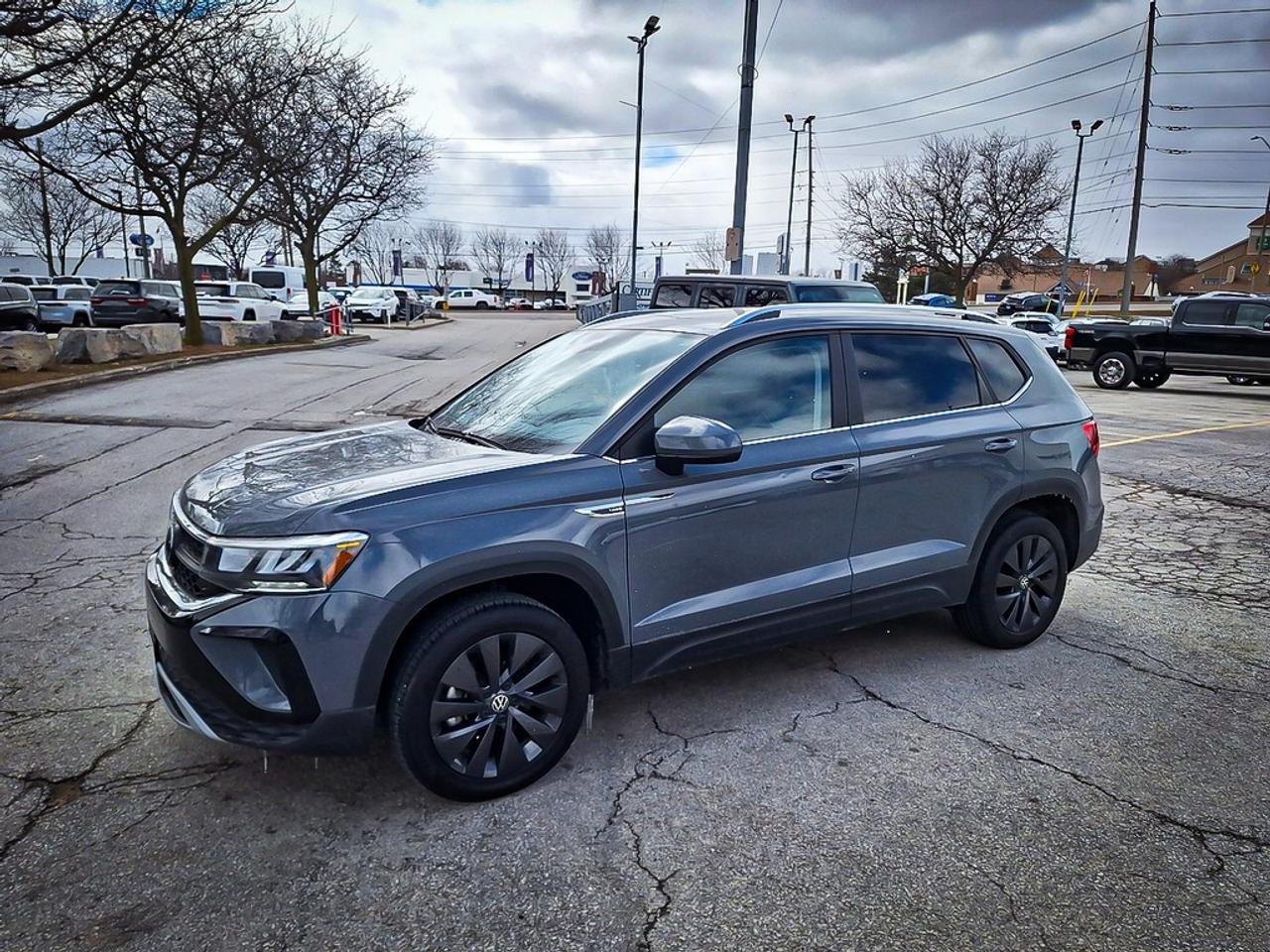 2024 Volkswagen Taos  Photo4