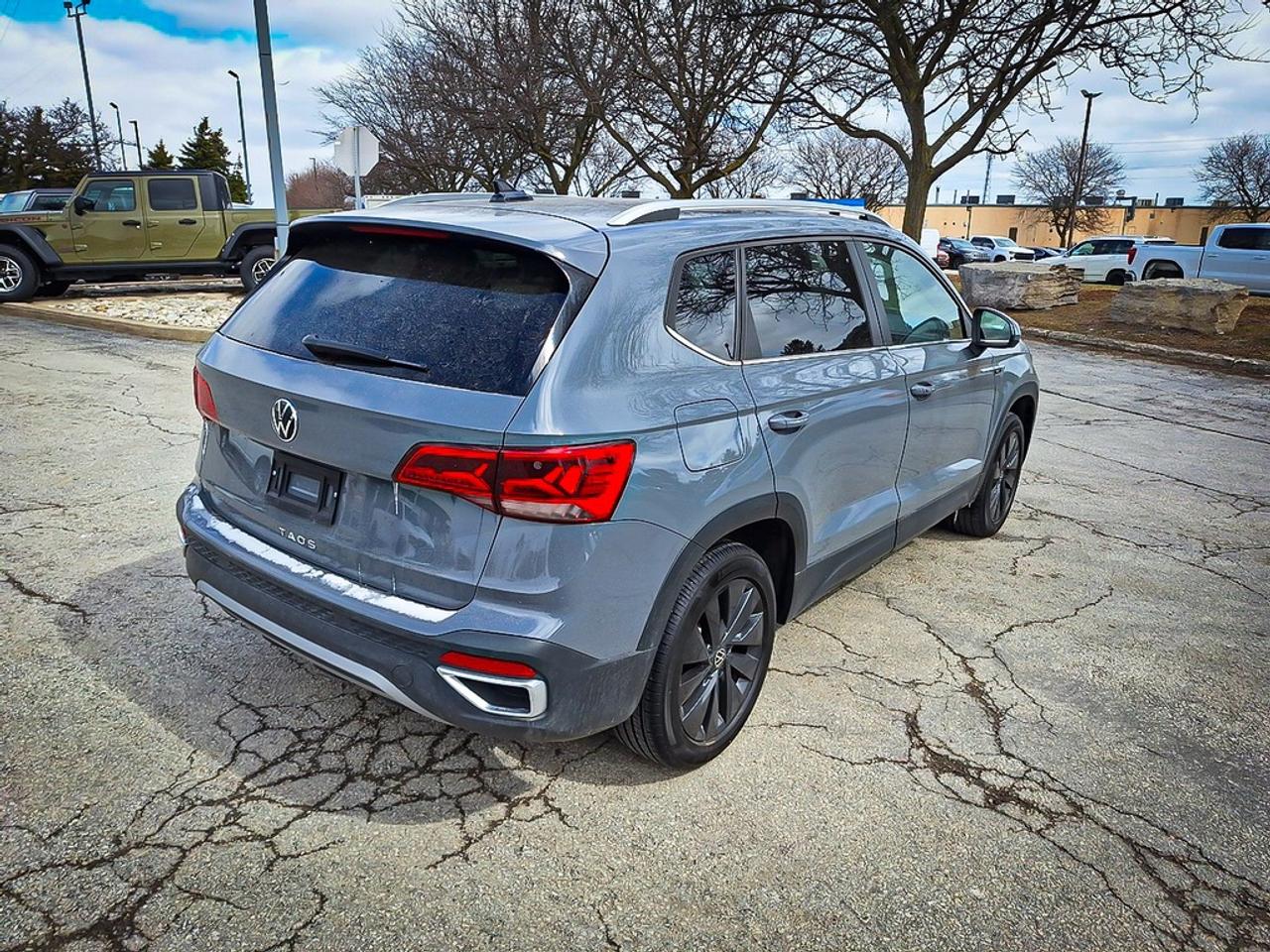 2024 Volkswagen Taos  Photo