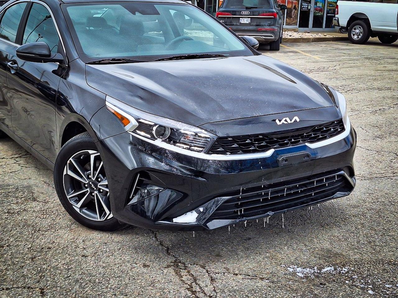2024 Kia Forte  Photo2