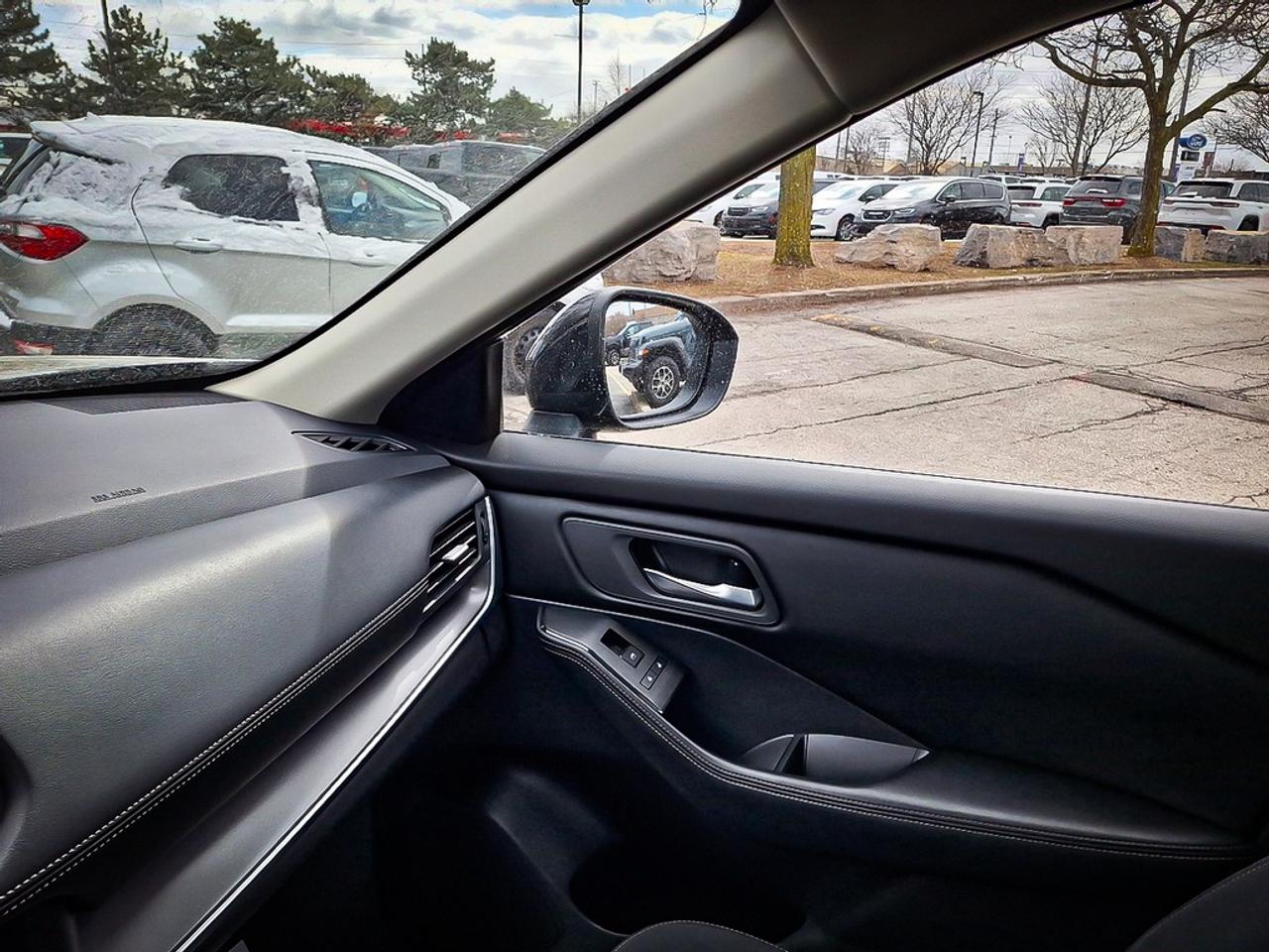 2024 Nissan Rogue  Photo