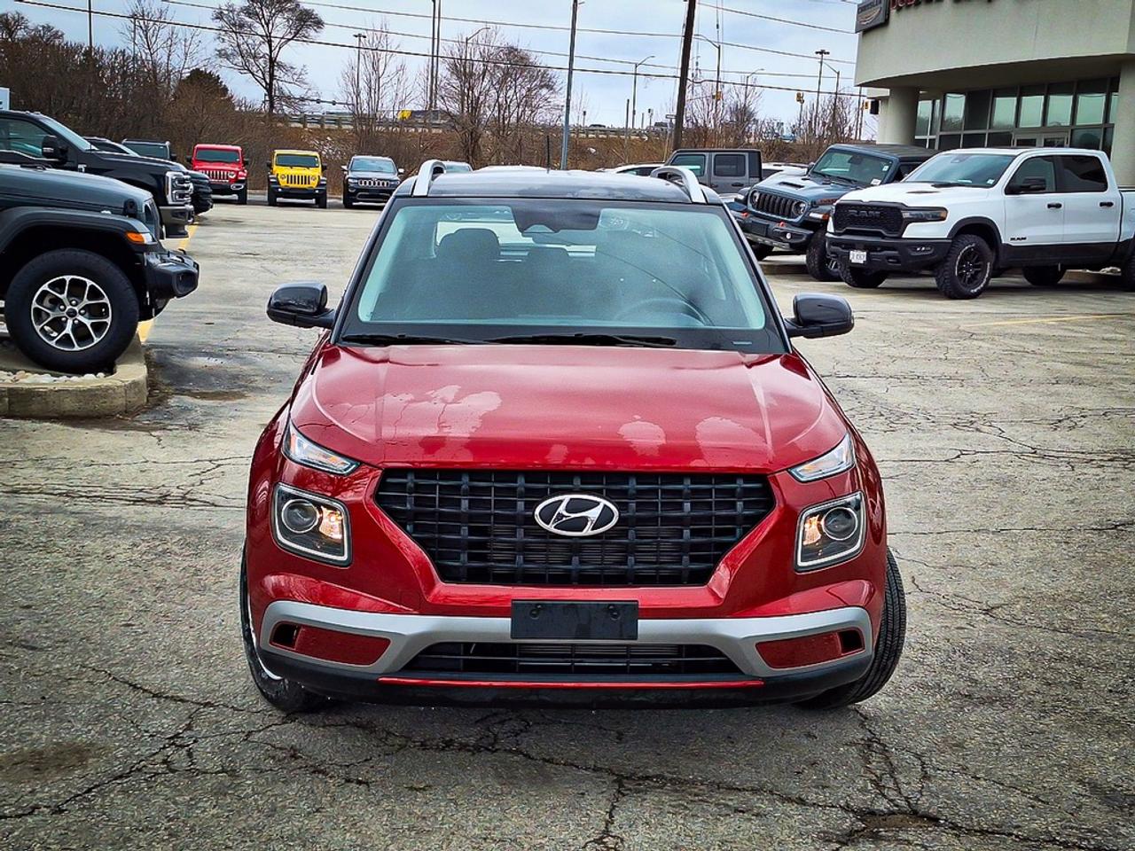 2025 Hyundai Venue  Photo2