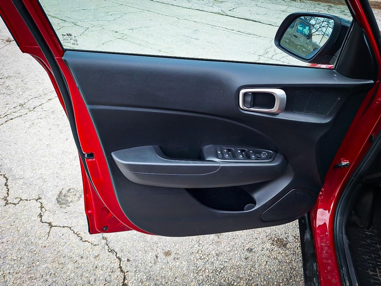 2025 Hyundai Venue  Photo