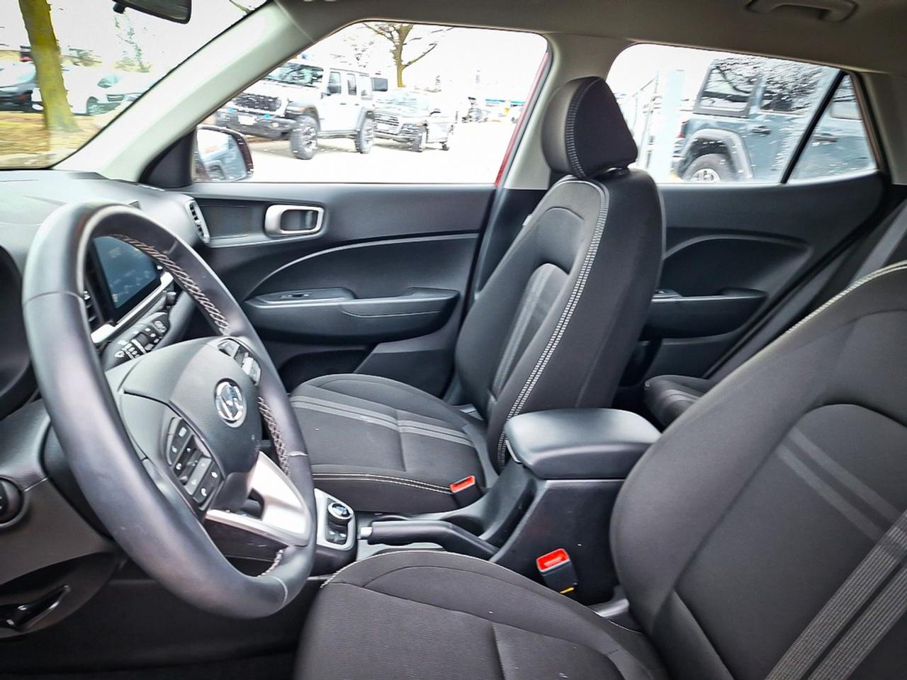 2025 Hyundai Venue  Photo