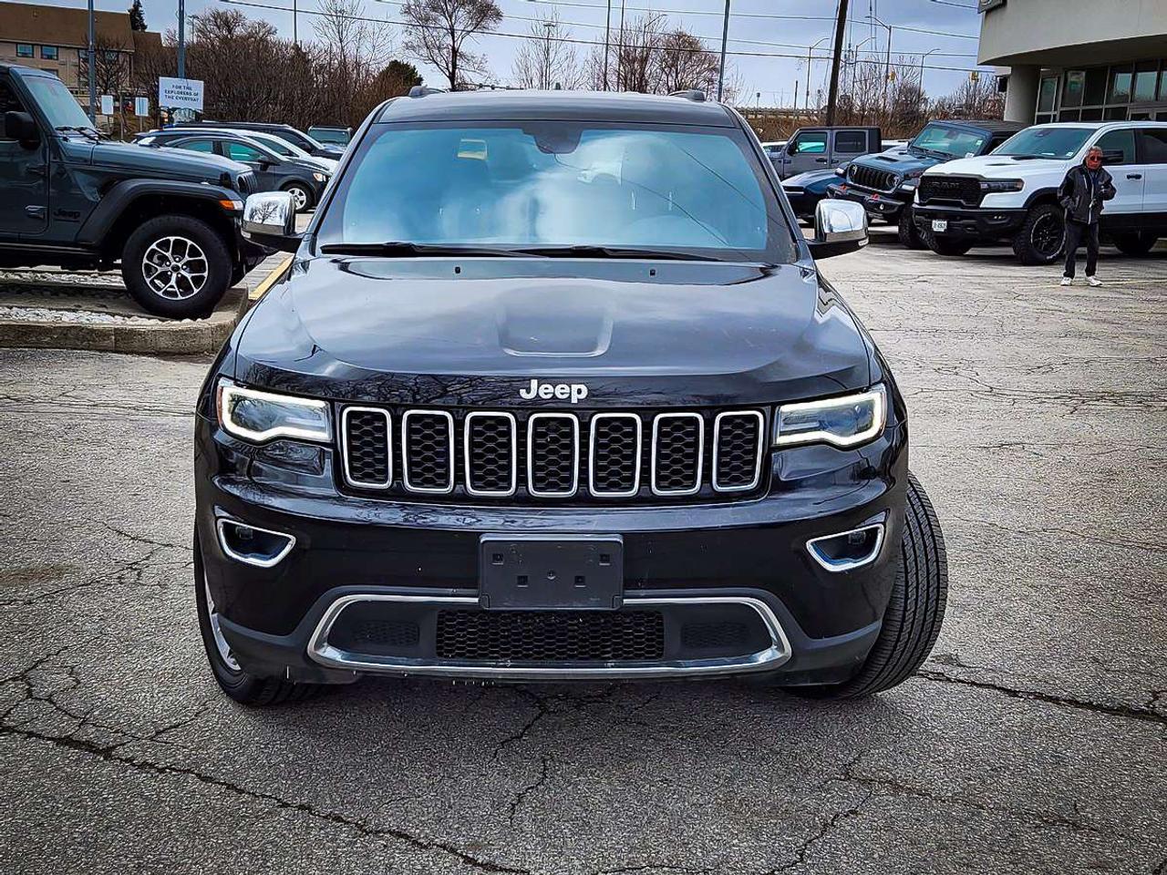 2022 Jeep Grand Cherokee  Photo