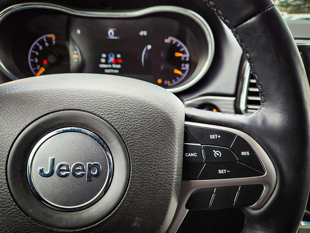 2022 Jeep Grand Cherokee  Photo