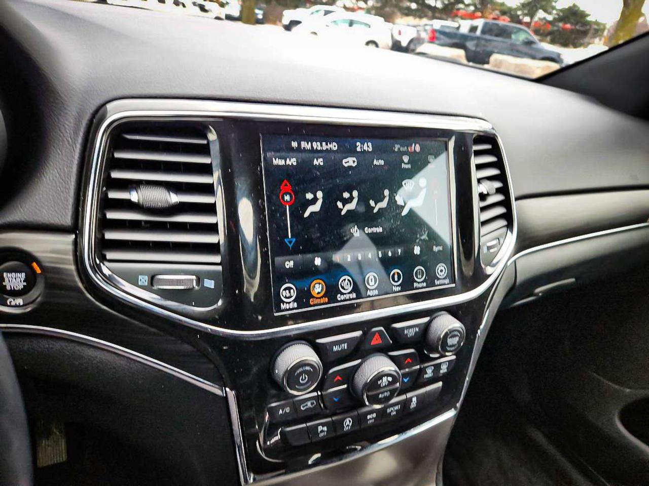2022 Jeep Grand Cherokee  Photo
