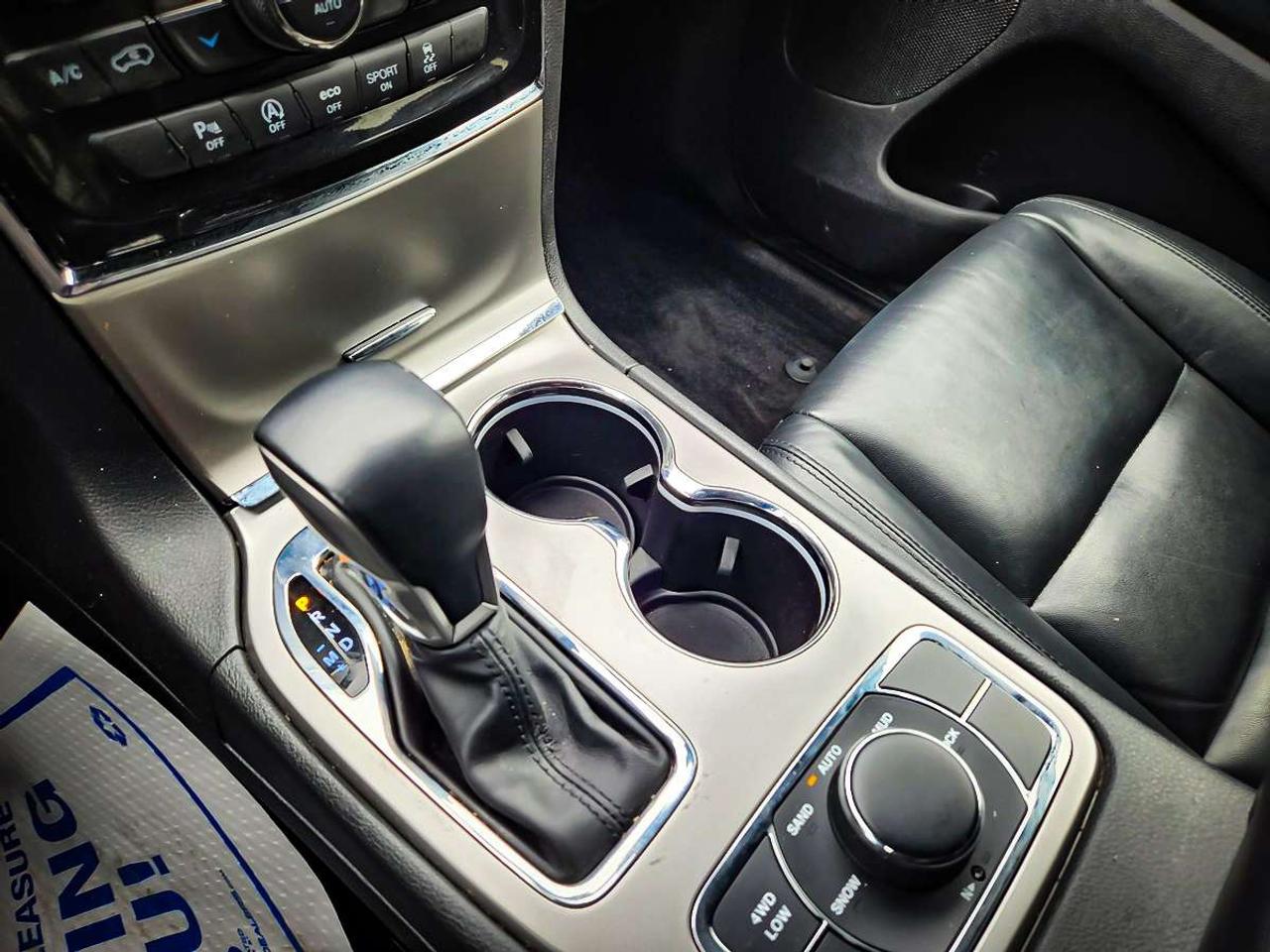 2022 Jeep Grand Cherokee  Photo