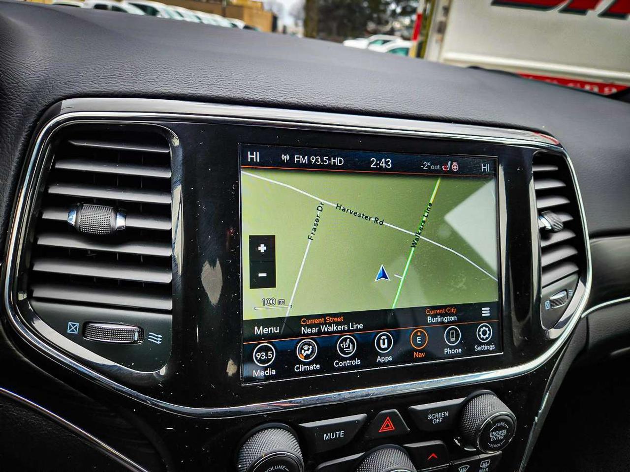 2022 Jeep Grand Cherokee  Photo