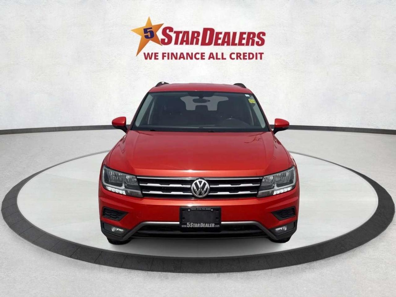 2019 Volkswagen Tiguan CERTIFIED MINT AWD LEATHER  WE FINANCE ALL CREDIT Photo5