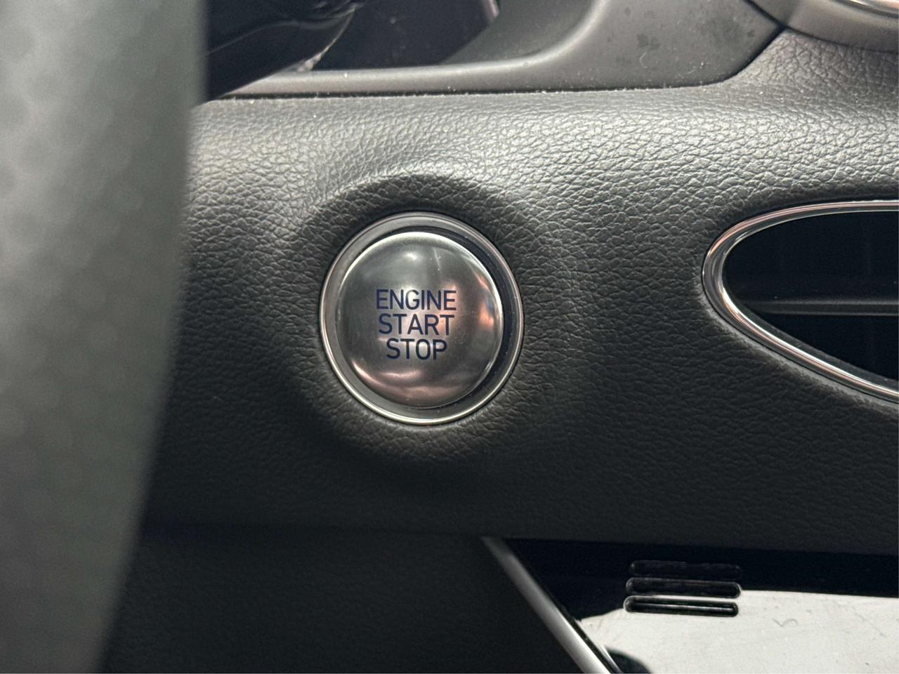 2023 Hyundai Sonata NAV PANORAMIC LEATHER  WE FINANCE ALL CREDIT Photo