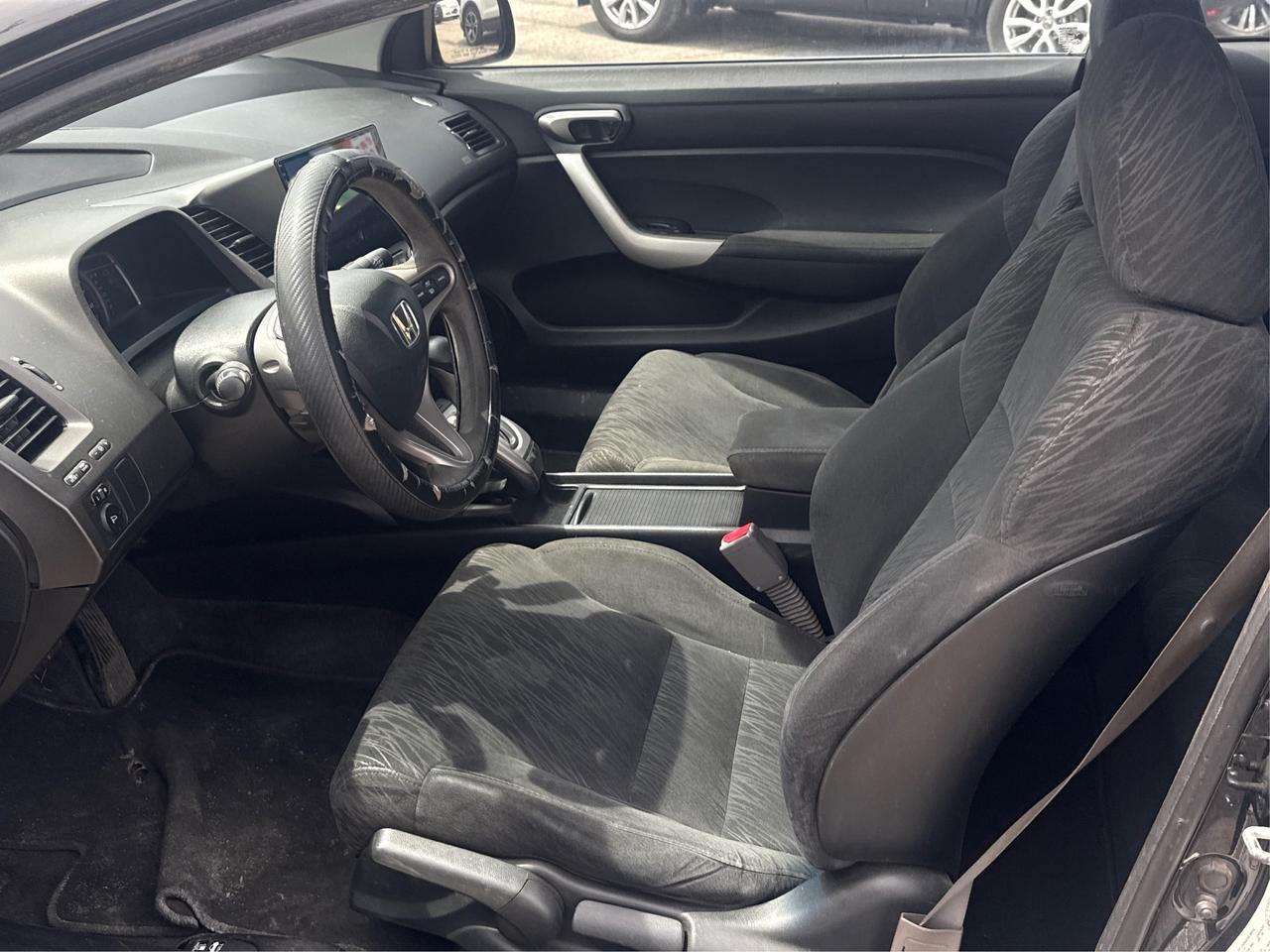 2007 Honda Civic Coupe WE FINANCE ALL CREDIT   700+ VEHICLES IN STOCK Photo