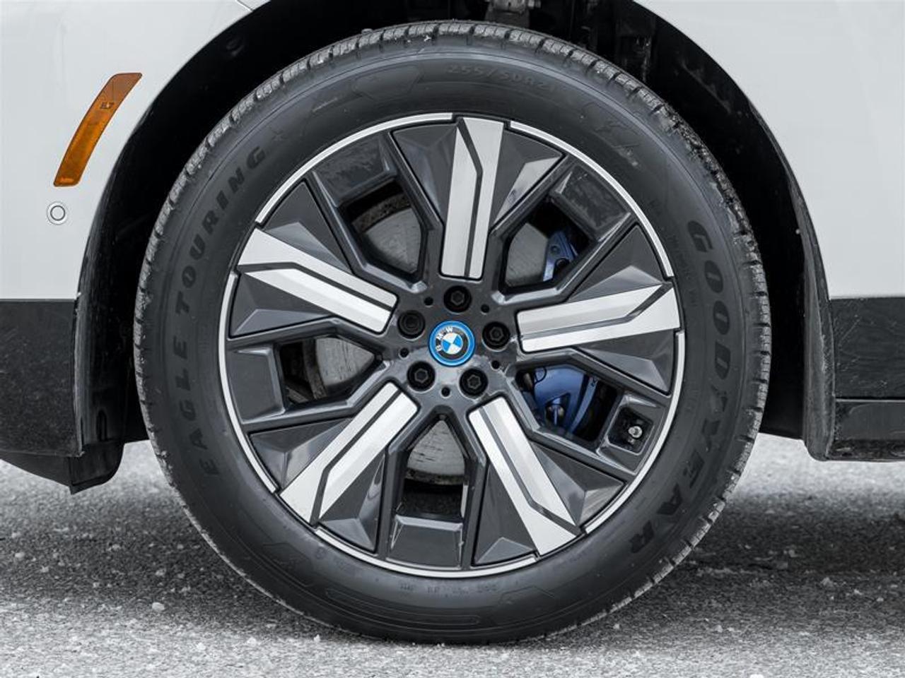2025 BMW iX xDrive50 4dr All-Wheel Drive Sports Activity Vehicle Photo