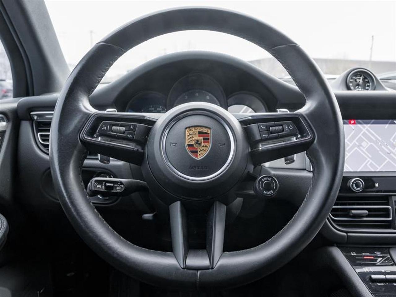 2023 Porsche Macan S 4dr All-Wheel Drive Photo