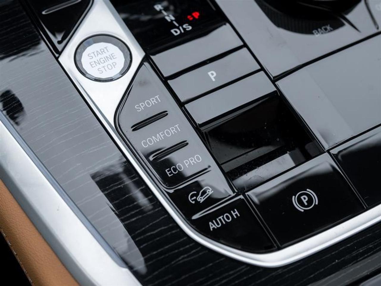 2024 BMW X5 xDrive40i 4dr All-Wheel Drive Sports Activity Vehicle Photo