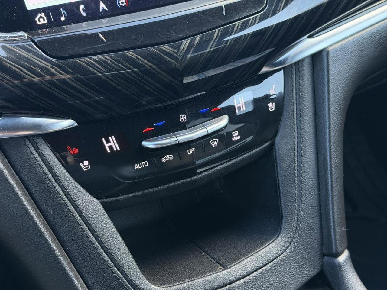 2023 Cadillac XT6 AWD 4dr Premium Luxury Photo