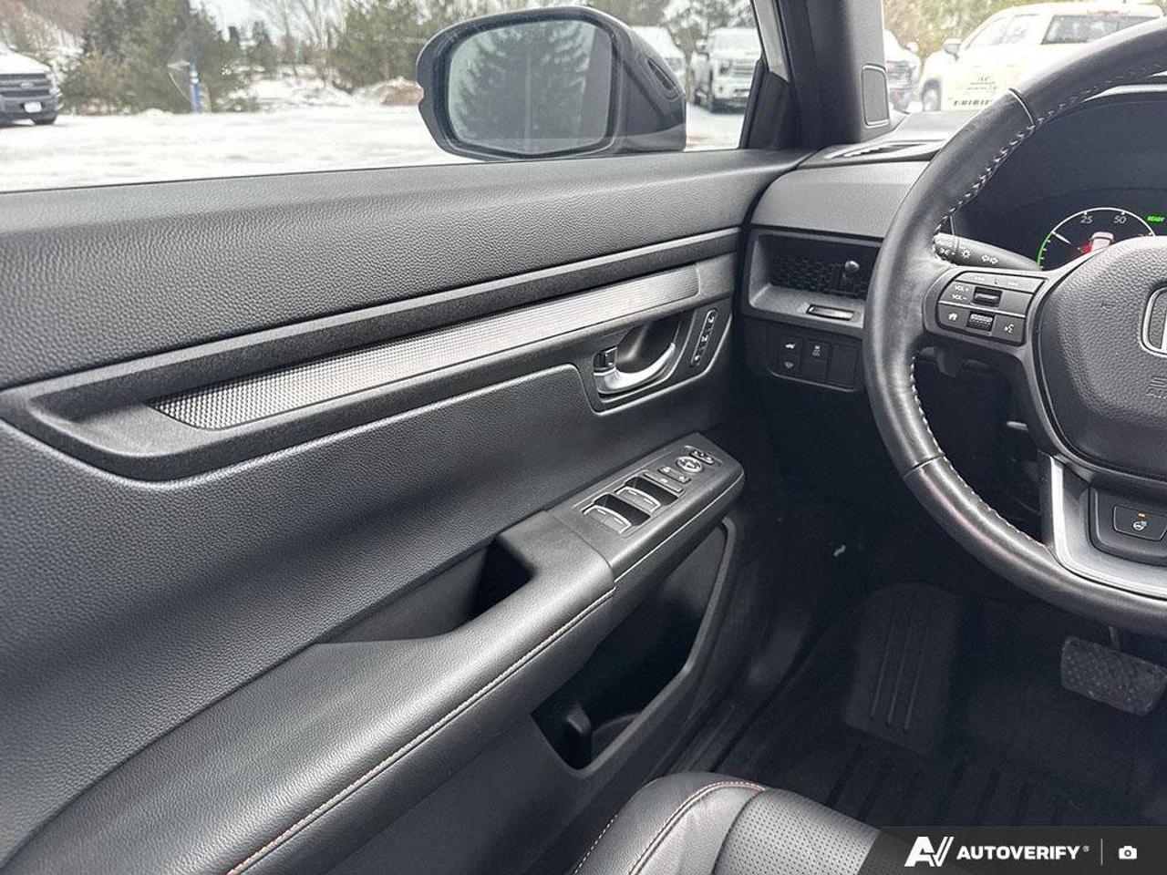 2024 Honda CR-V Hybrid EX-LCertified Pre-Owned    One Owner   Hybrid Photo