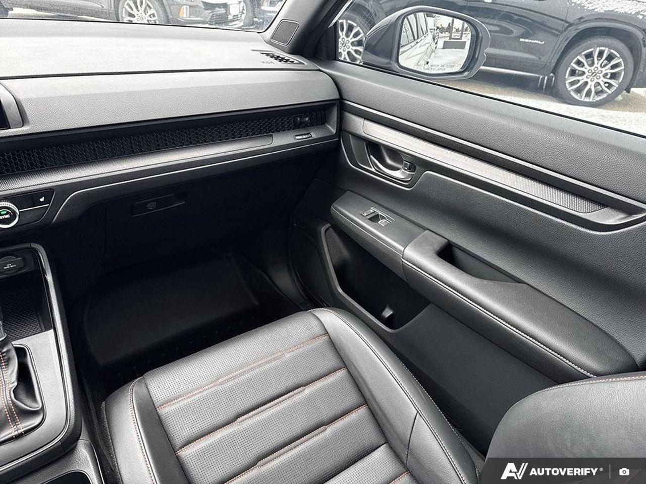 2024 Honda CR-V Hybrid EX-LCertified Pre-Owned    One Owner   Hybrid Photo