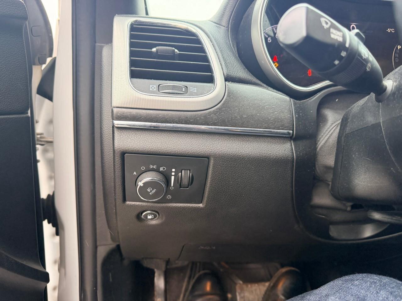 2018 Jeep Grand Cherokee Sterling EditionSTERLING EDITION, 5.7L V8, 4X4, AL Photo