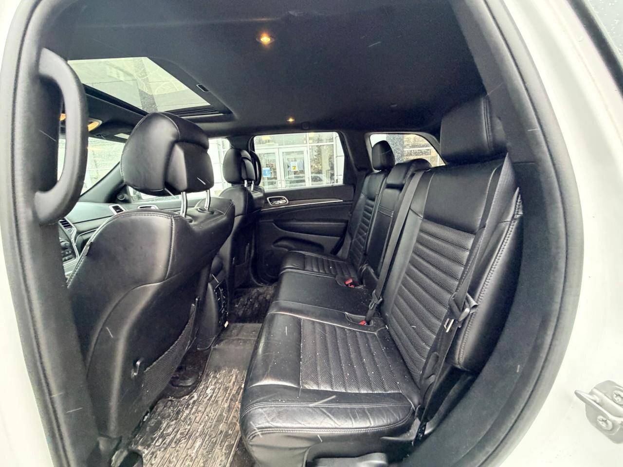 2018 Jeep Grand Cherokee Sterling EditionSTERLING EDITION, 5.7L V8, 4X4, AL Photo