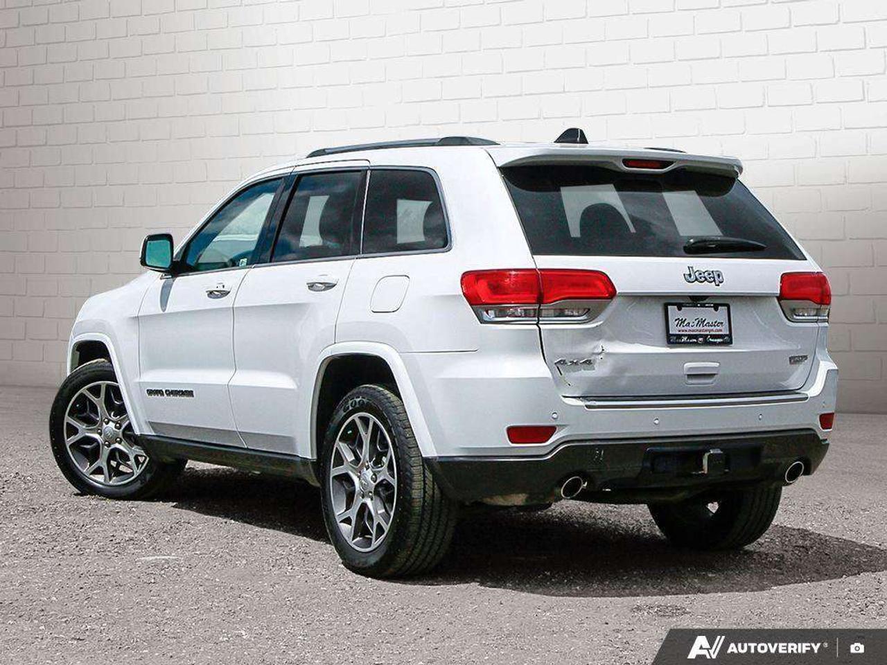 2018 Jeep Grand Cherokee STERLING EDITION, 3.6L V6, 4X4, ALLOYS, LEATHER, CERTIFIED AS-TRADED! Photo