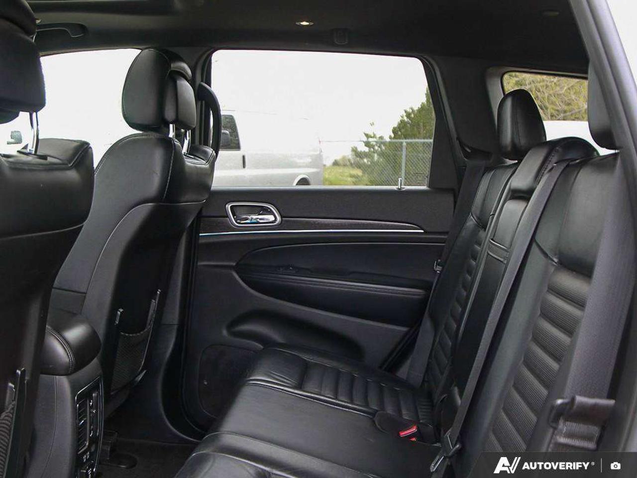 2018 Jeep Grand Cherokee STERLING EDITION, 3.6L V6, 4X4, ALLOYS, LEATHER, CERTIFIED AS-TRADED! Photo
