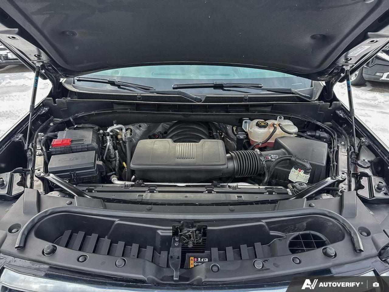 2023 GMC Yukon AT4One Owner   Clean Carfax   AT4 Premium Package Photo