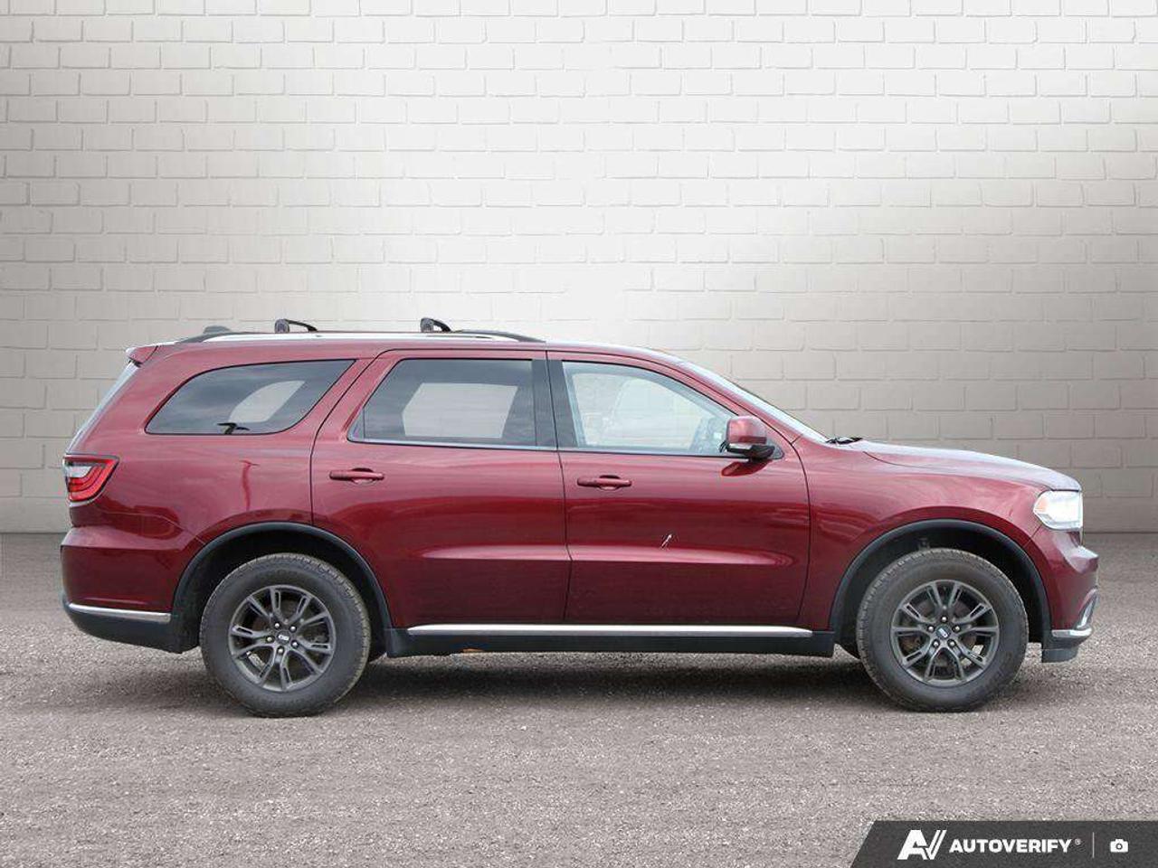 2016 Dodge Durango LIMITED, 3.6L V6, 4X4, ALLOYS, LEATHER, 6-PASSENGER, CERTIFIED ASTRADED! Photo