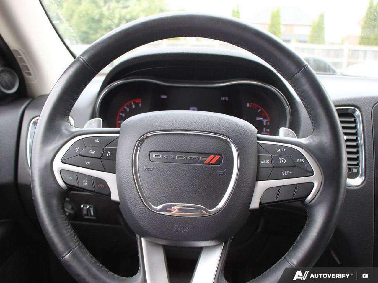 2016 Dodge Durango LIMITED, 3.6L V6, 4X4, ALLOYS, LEATHER, 6-PASSENGER, CERTIFIED ASTRADED! Photo