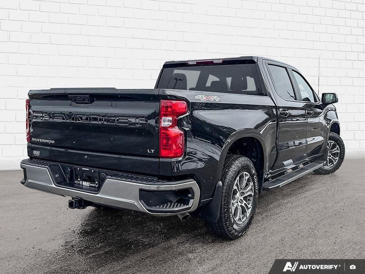 2024 Chevrolet Silverado 1500 4WD Crew Cab 147  LT Photo