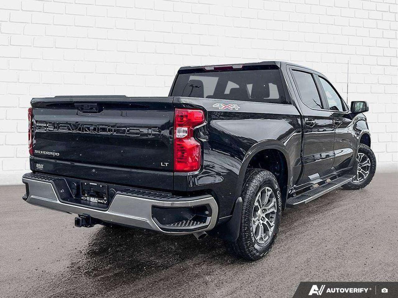 2024 Chevrolet Silverado 1500 BEDLINER. ALL WEATHER MATS. RUNNING BOARDS. TRAILERING PKG. TRUE NORTH EDITION. Photo4