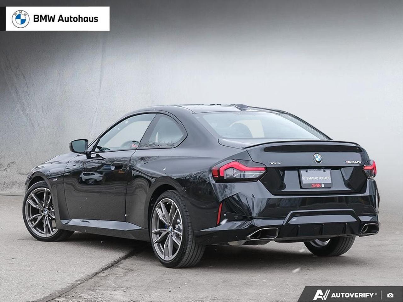 2023 BMW 2 Series M240i xDrive coupé Photo