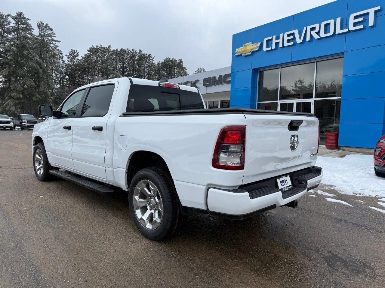 2024 RAM 1500 Tradesman 4x4 Crew Cab 5'7  Box Photo3