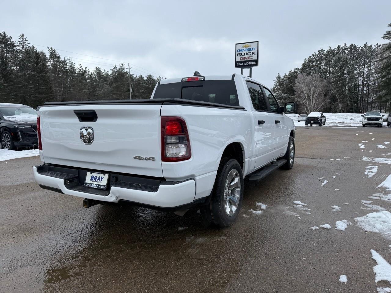 2024 RAM 1500 Tradesman 4x4 Crew Cab 5'7  Box Photo