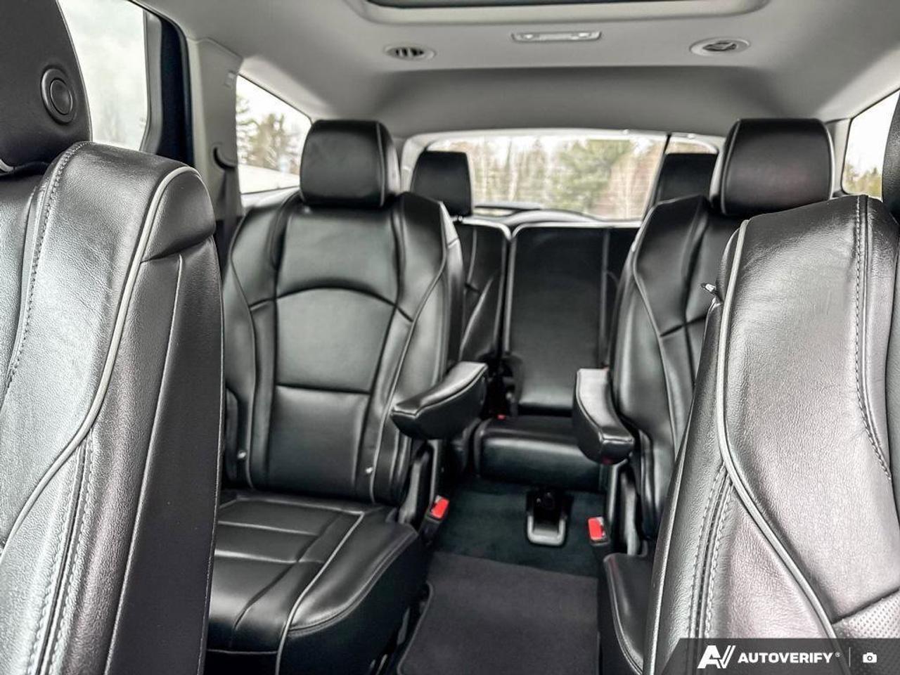 2021 Buick Enclave Avenir   TRAILERING PKG WITH HEAVY DUTY COOLING SY Photo