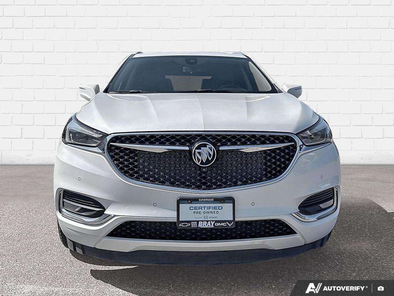 2021 Buick Enclave TRAILERING PKG. LEATHER SEATING. PANORAMIC SUNROOF. 7 PASSENGER SEATING. BOSE AUDIO SYSTEM. Photo