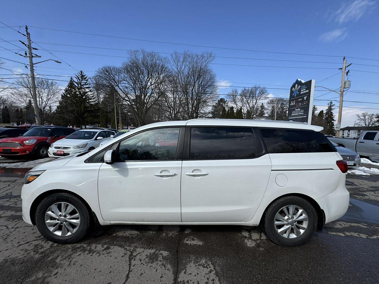 2016 Kia Sedona 4DR WGN LX Photo