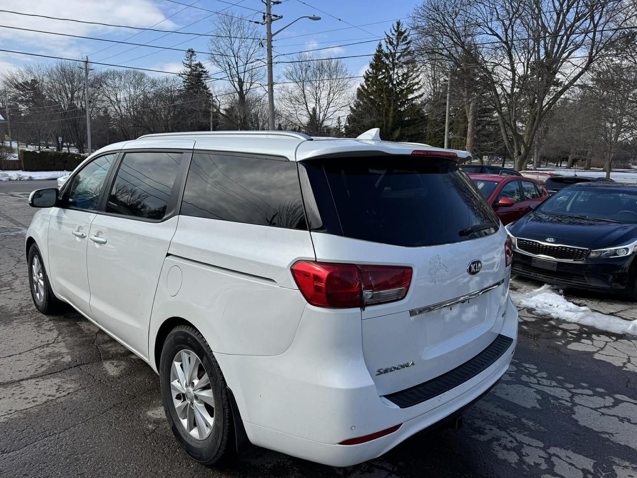 2016 Kia Sedona 4DR WGN LX Photo