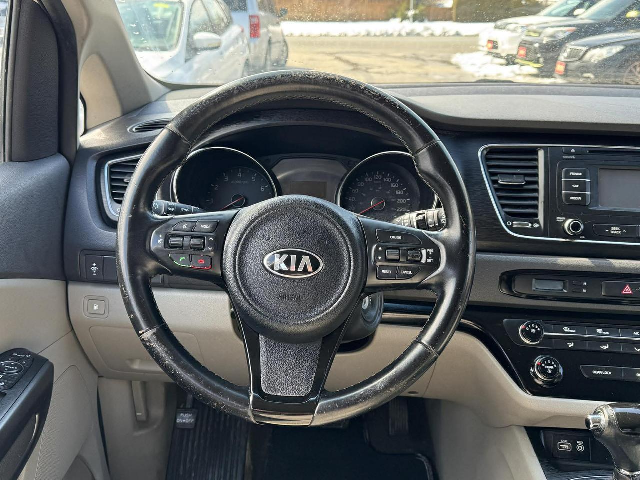 2016 Kia Sedona 4DR WGN LX Photo
