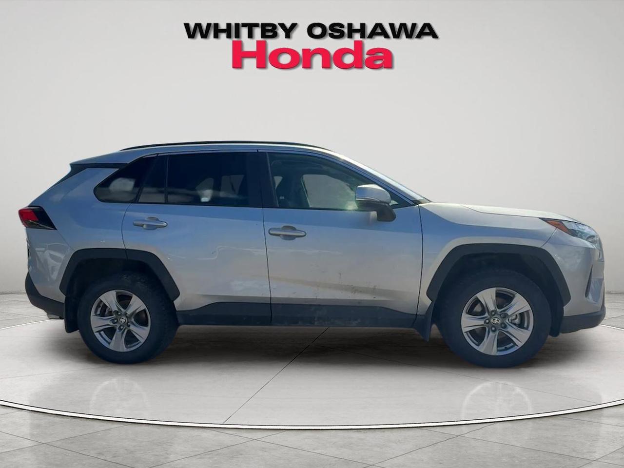 2025 Toyota RAV4 XLE Photo