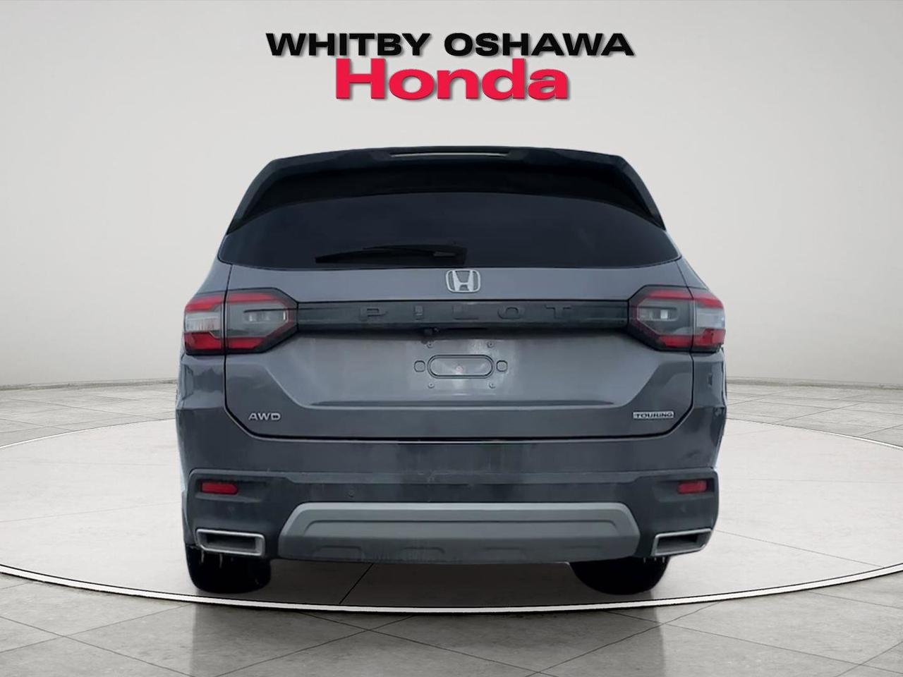 2025 Honda Pilot Touring Photo