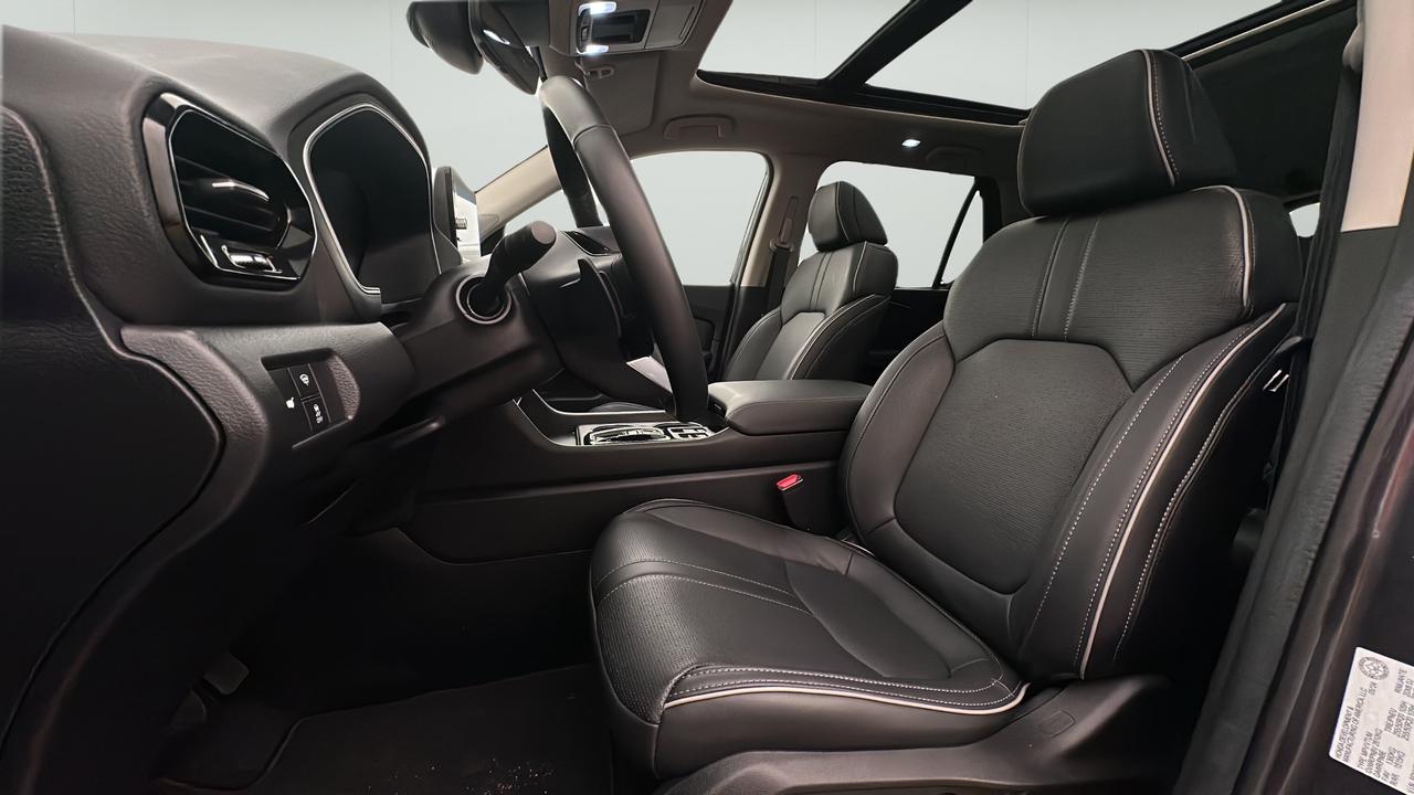 2025 Honda Pilot Touring Photo
