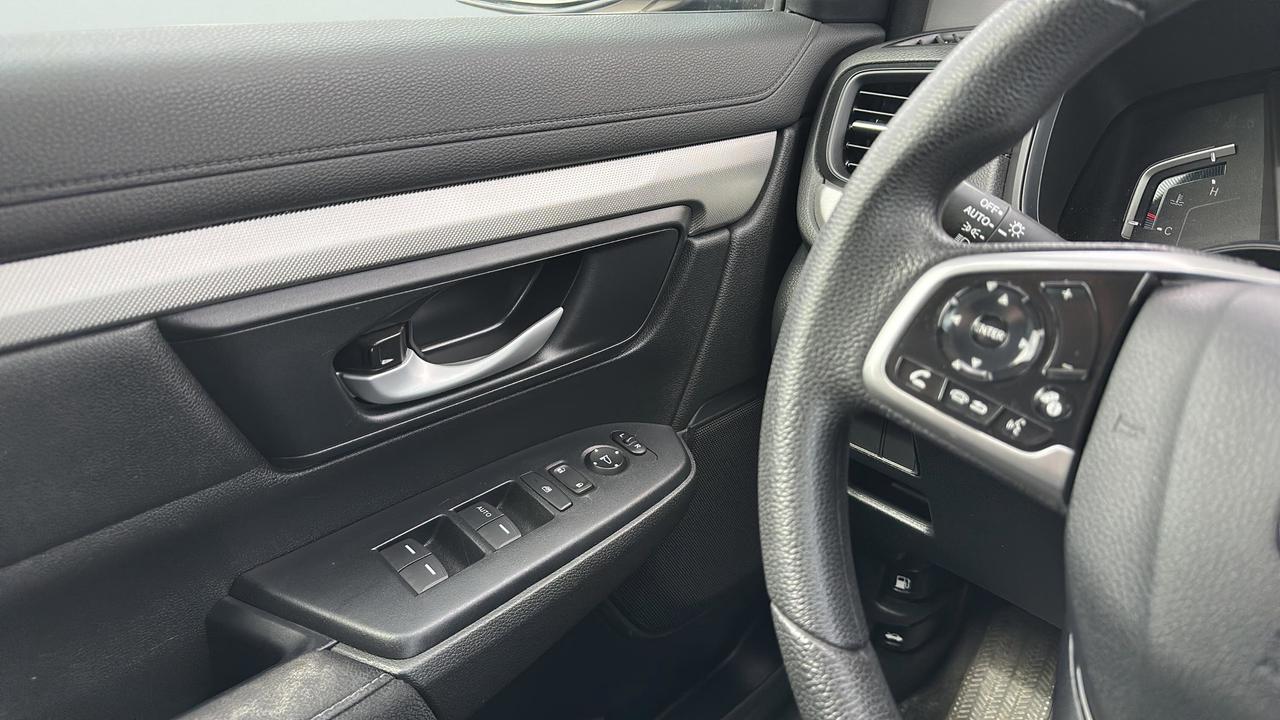2022 Honda CR-V LX Photo
