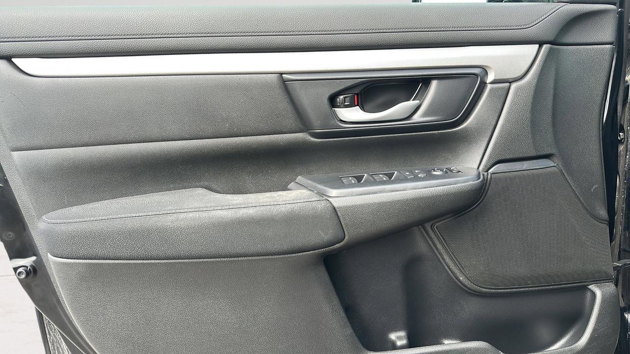 2022 Honda CR-V LX Photo