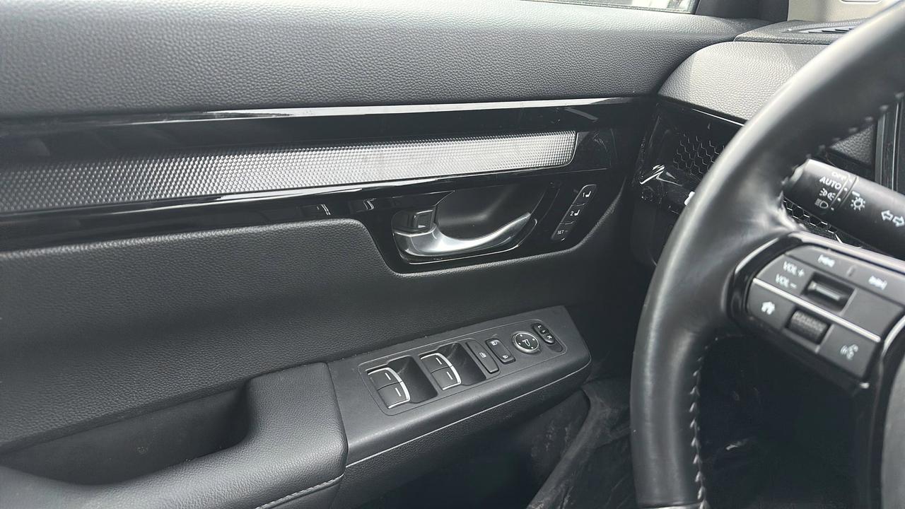 2023 Honda CR-V EX-L Photo