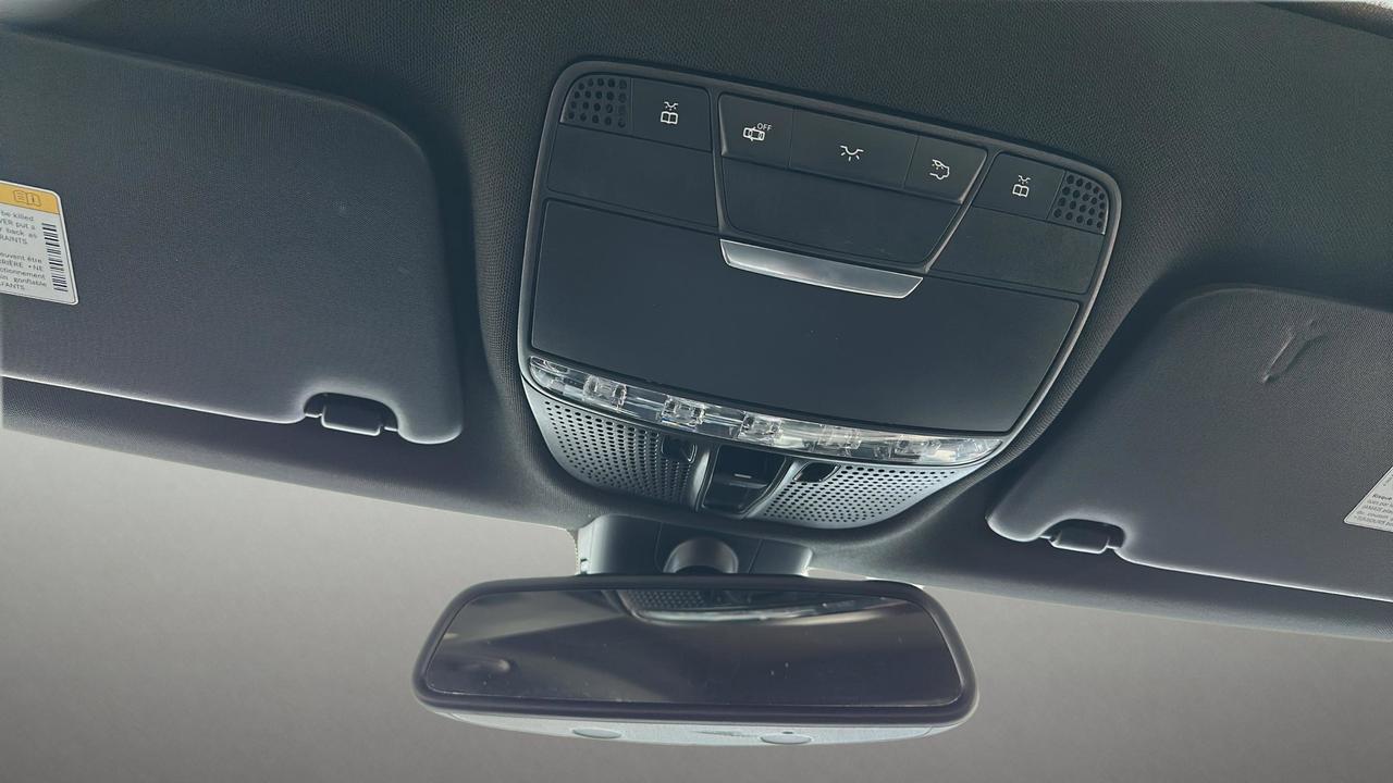 2018 Mercedes-Benz C-Class 4MATIC® Photo