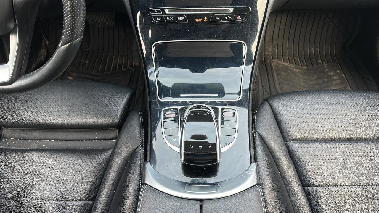 2018 Mercedes-Benz C-Class 4MATIC® Photo