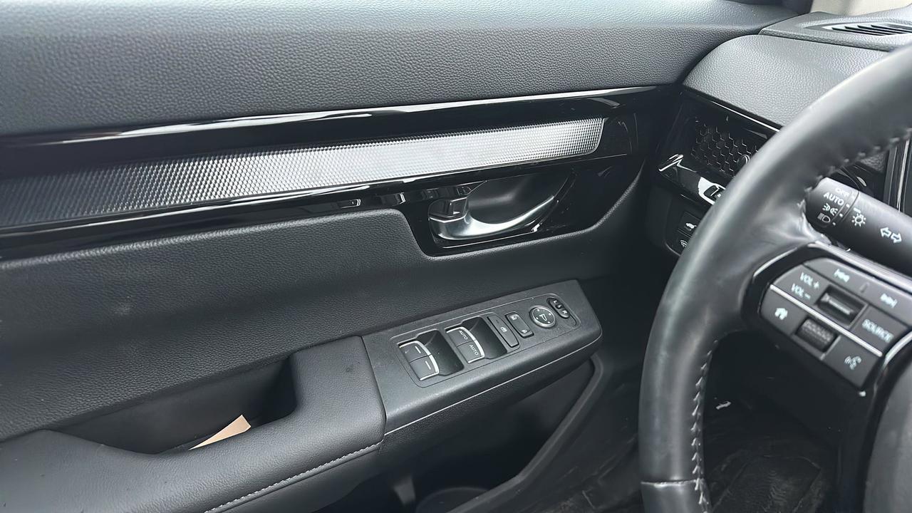 2025 Honda CR-V Sport Photo