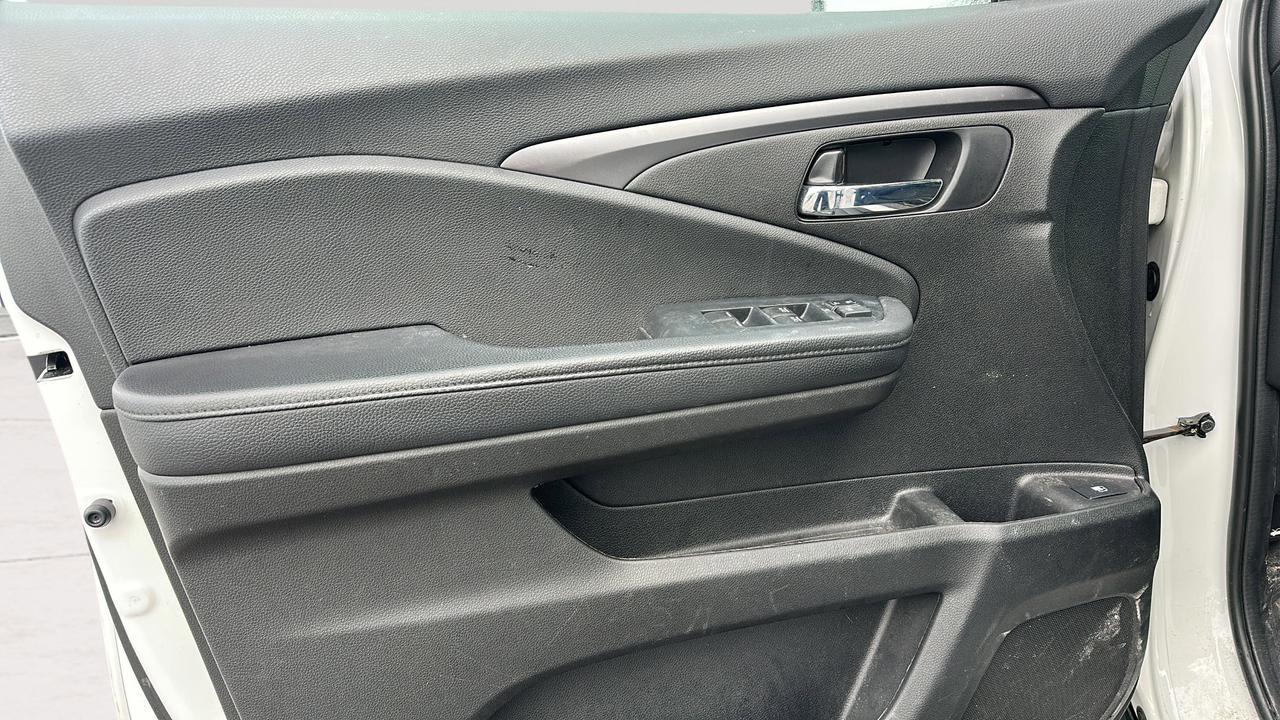 2022 Honda Pilot SPORT Photo