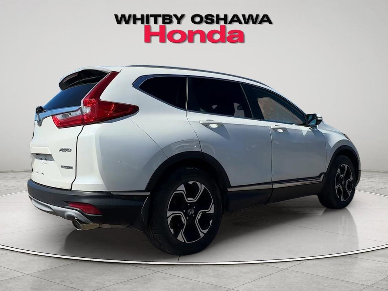 2017 Honda CR-V Touring Photo