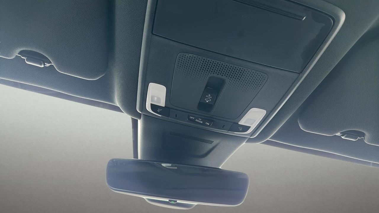 2024 Honda CR-V Hybrid Touring Photo